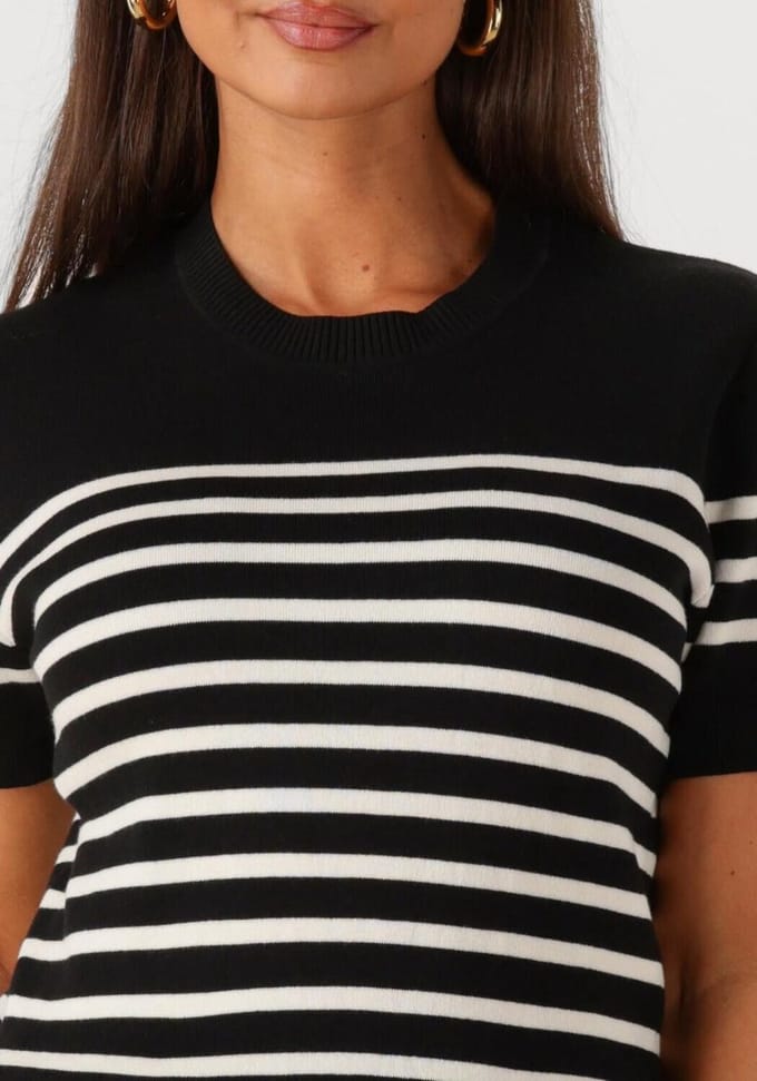 INWEAR Wallisiw Pullover Tops & T-shirts Dames - Shirt - Zwart - Maat XS