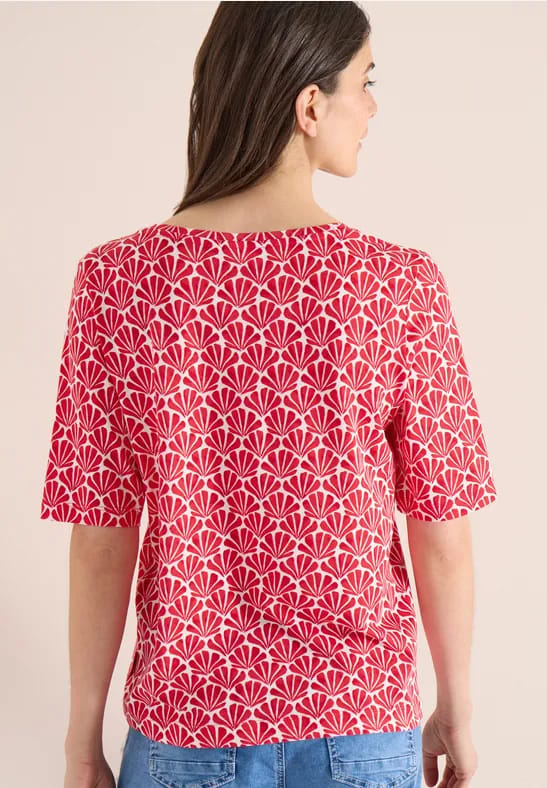 Shirt met ronde hals en schelpjesprint