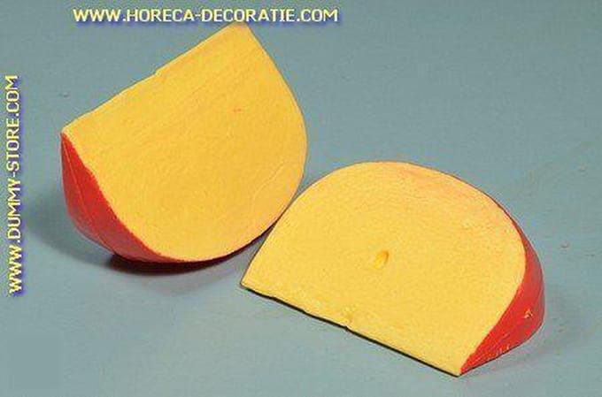 Edammer kaas, 2 stukken - 110 x 75 mm - Kaasdummy