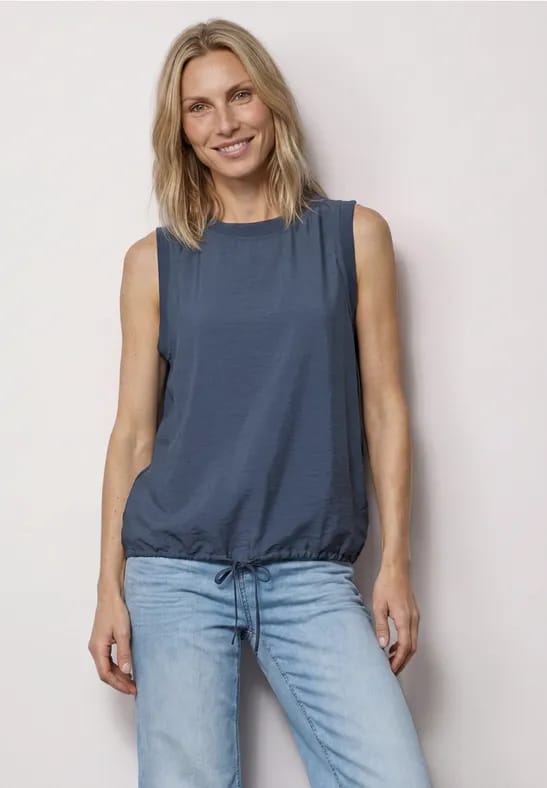 Blousetop met ronde hals en banddetail