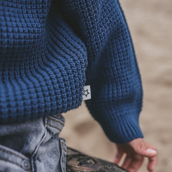 Donkerblauwe gebreide kindersweater 86