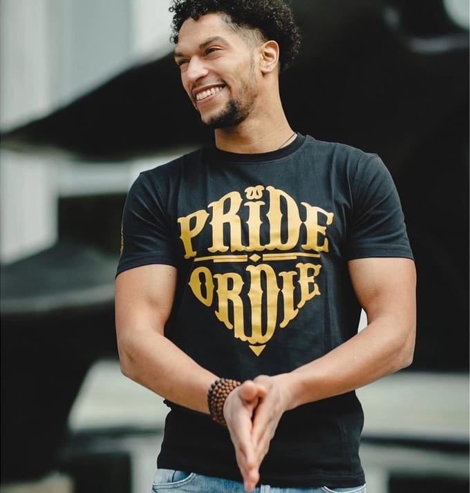 Pride or Die T Shirt Reckless Zwart Goud - M