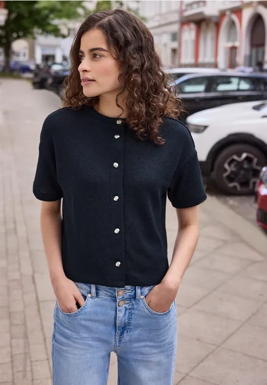 Jasje met korte mouwen in gebreide look en ronde hals