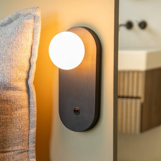 GOOD&MOJO Wandlamp Java - Zwart - Ø12.5x30cm - Binnen Modern