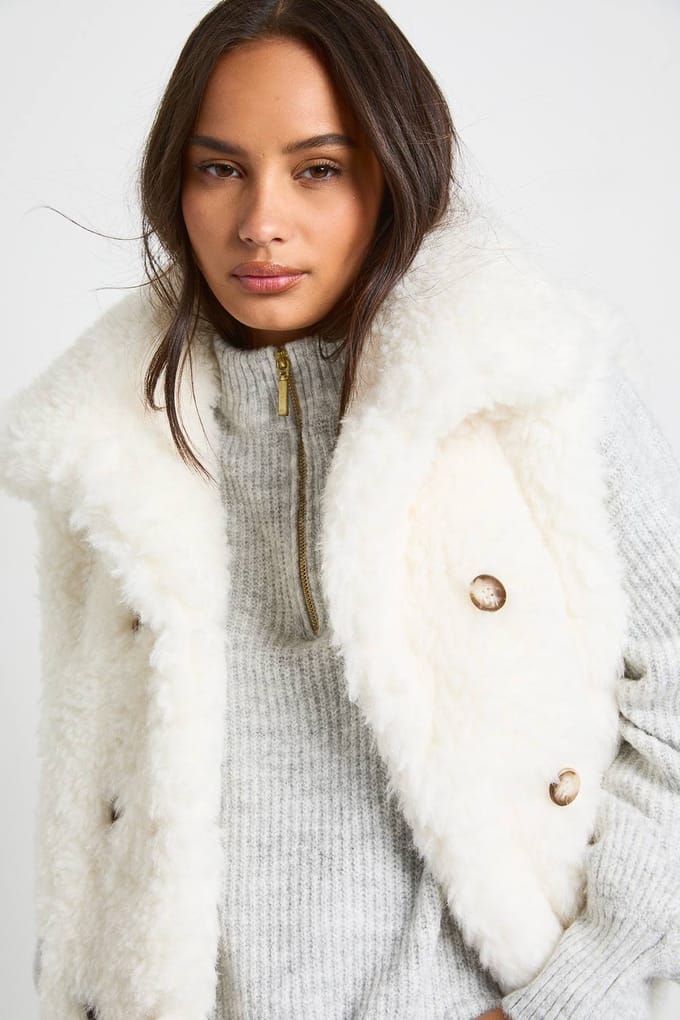 boohoo Dames Gilet met bontkraag | Ecru | Maat: 8