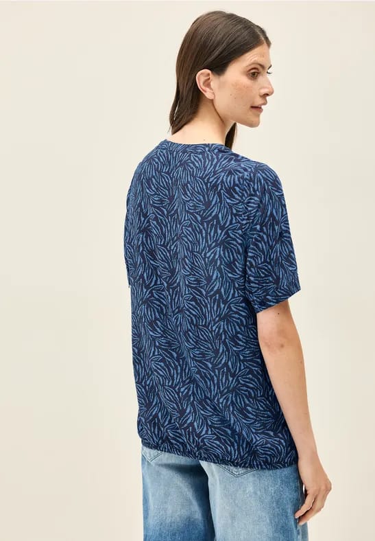 Gedessineerde blouse met gespleten hals