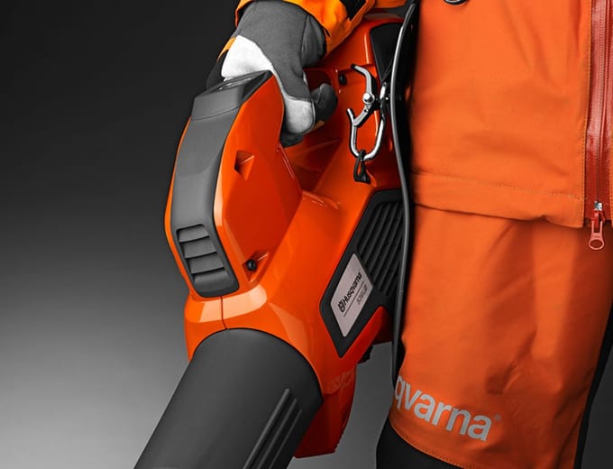 Husqvarna oog accu bladblazer harnas