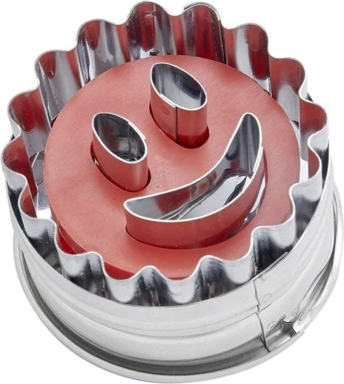 Uitsteekvorm linzerkoekje smiley motief Dr Oetker Kerstmis