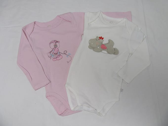 noukie's , 2 pack , body lange mouw, meisje, creme en rose ,  18 maand  86