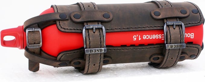 Dries Design D3SD – Fuel Bottle Houder – 1,5 Liter – Bruin – Leder – Incl Fles