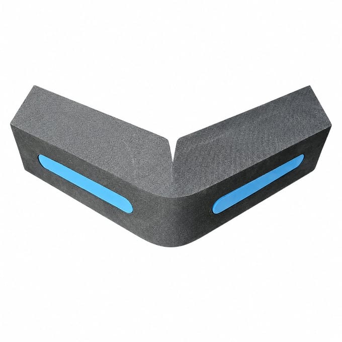BREG Steigerfender - EVA foam - hoek 50 x 8 x 6 cm - Waterdicht - Zwart