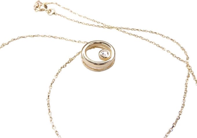 Geel gouden ketting met cirkel hanger