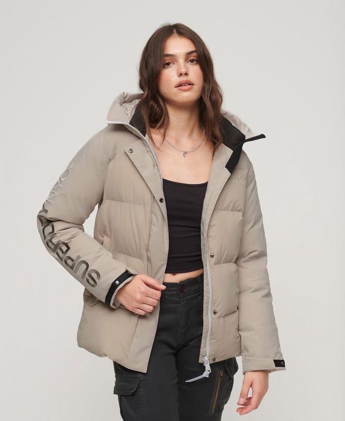 Superdry - Gewatteerde City windparka met capuchon - Dames - Gewatteerde jassen