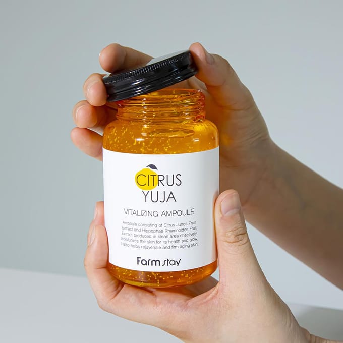 Farm Stay Citrus Yuja Vitalizing Ampoule 250ml (3 Options) #1PCS white