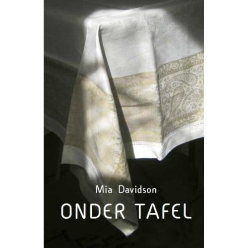 Onder Tafel - Mia Davidson