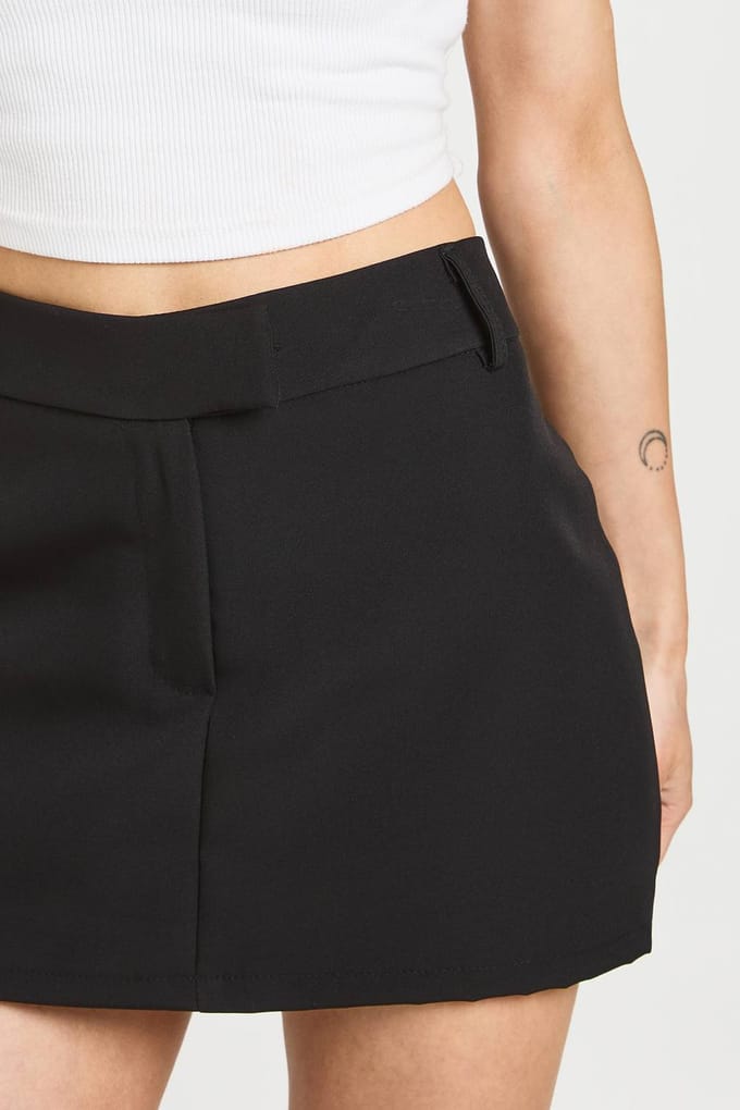 boohoo Dames Petite Getailleerde Gemêleerde Strakke Mini Skort | Black | Maat: 10