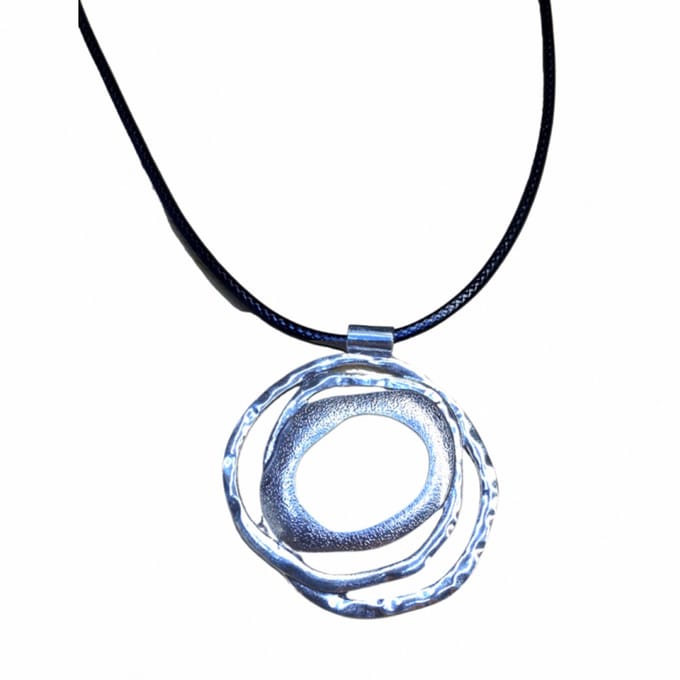 Ketting Metaal zilverkleur- 3-cirkel - Charme Bijoux