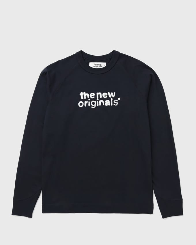 AIRBRUSHED EMBLEM LOGO RAGLAN LONGSLEEVE