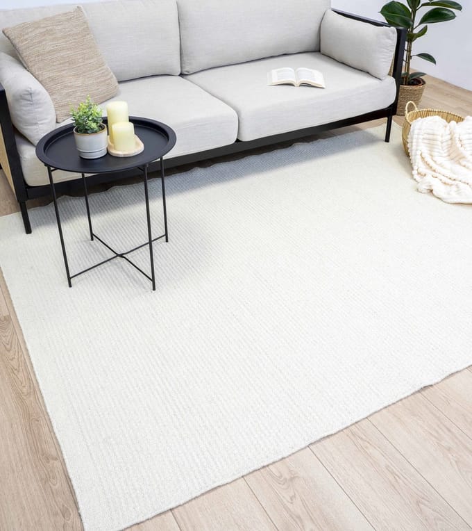 Flycarpets Serenity Wollen HANDGEWEVEN Vloerkleed - Crème - 200x300 cm