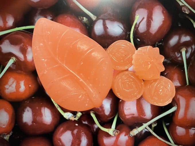 Douchegel Bar Kersen 100 gram Puur Natuur !!! van OmAnne Prijs inclusief verzending !!