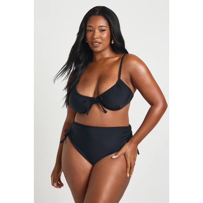 boohoo Dames Plus Zwemkleding Essentials Buikcontrole Hoge Taille Slip | Black | Maat: 28