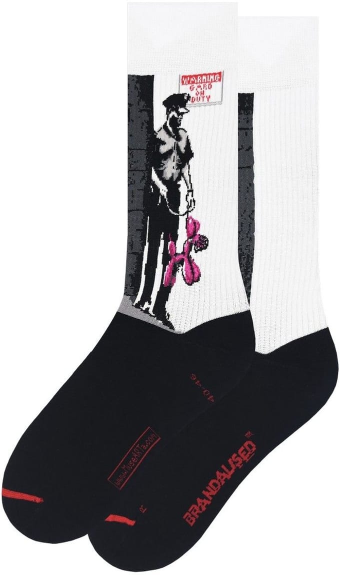 Banksy Graffiti - Pink Guard Dog 40-46