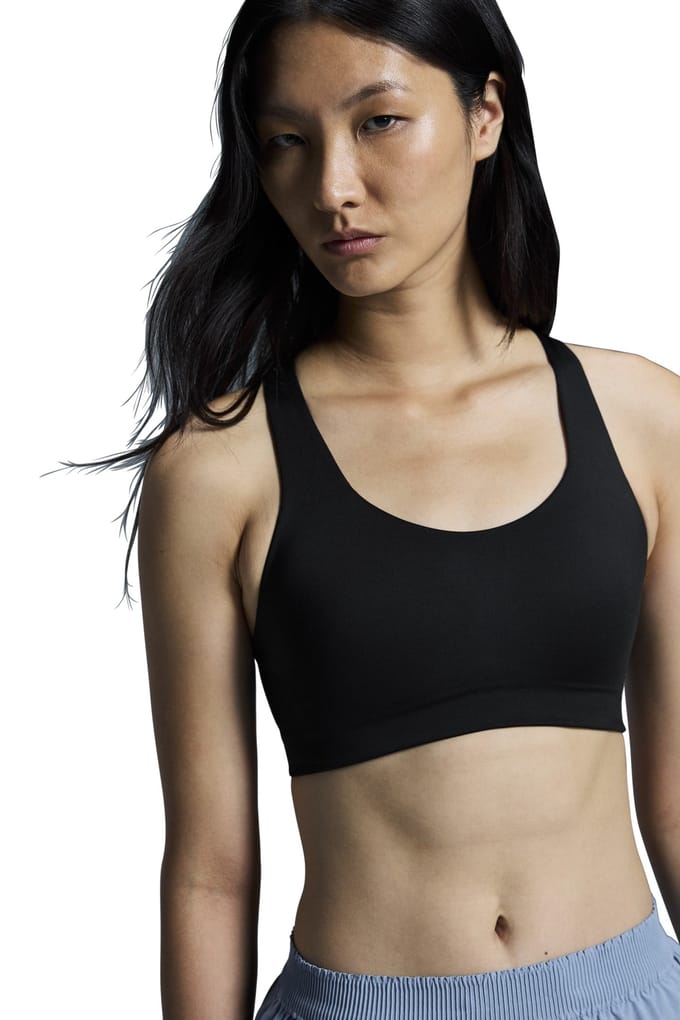On Train Bra 1 W Black Maat: M D-DD | Sport BH's Outlet | Dames | Zwart