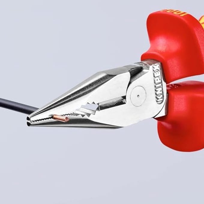 Geïsoleerde combinatietang 145 mm, VDE-getest, met comfortabele handgrepen