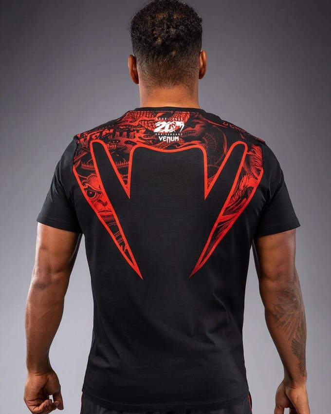 Venum 20th Anniversary T‑Shirt Zwart/Rood | Premium Lifestyle & Training Shirt - L