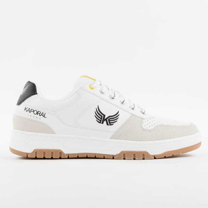 Kaporal herensneakers met kenmerkend design.