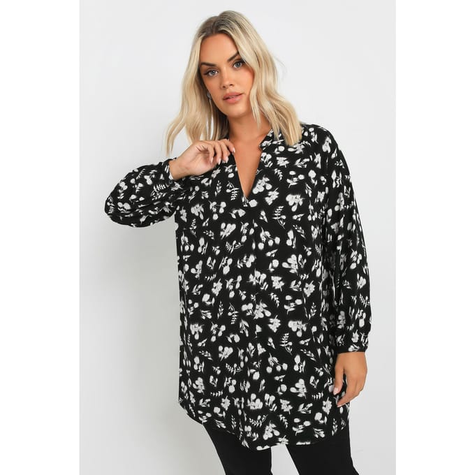 Yours Blouse Met Bloemontwerp Met Textuur In Zwart/Wit Size 48