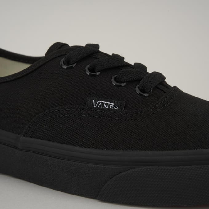 Vans Authentic Sneakers Unisex - Black/Black