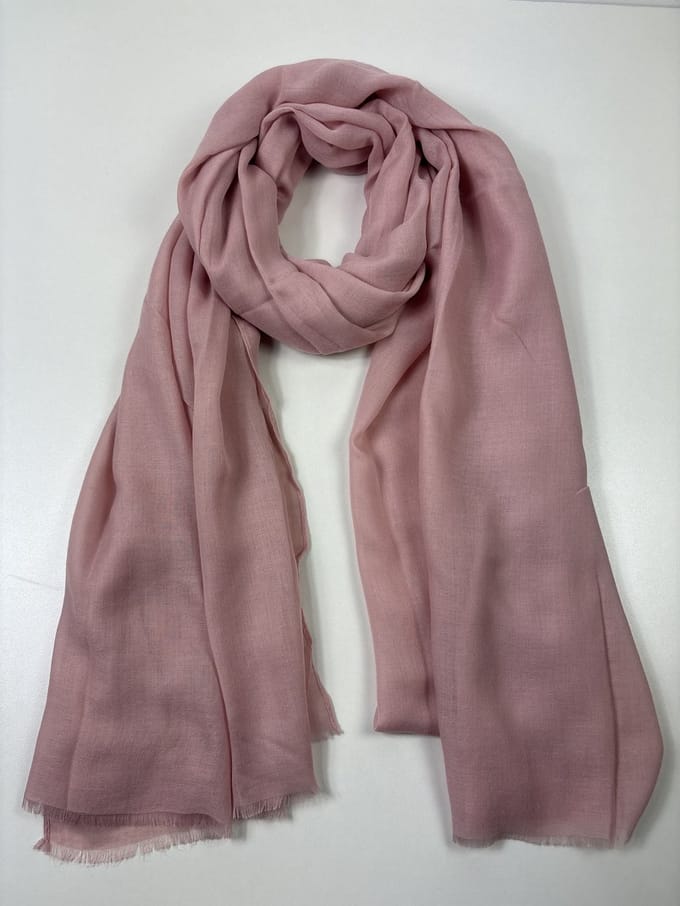 Basic sjaal effen in 13 kleuren van 100% viscose