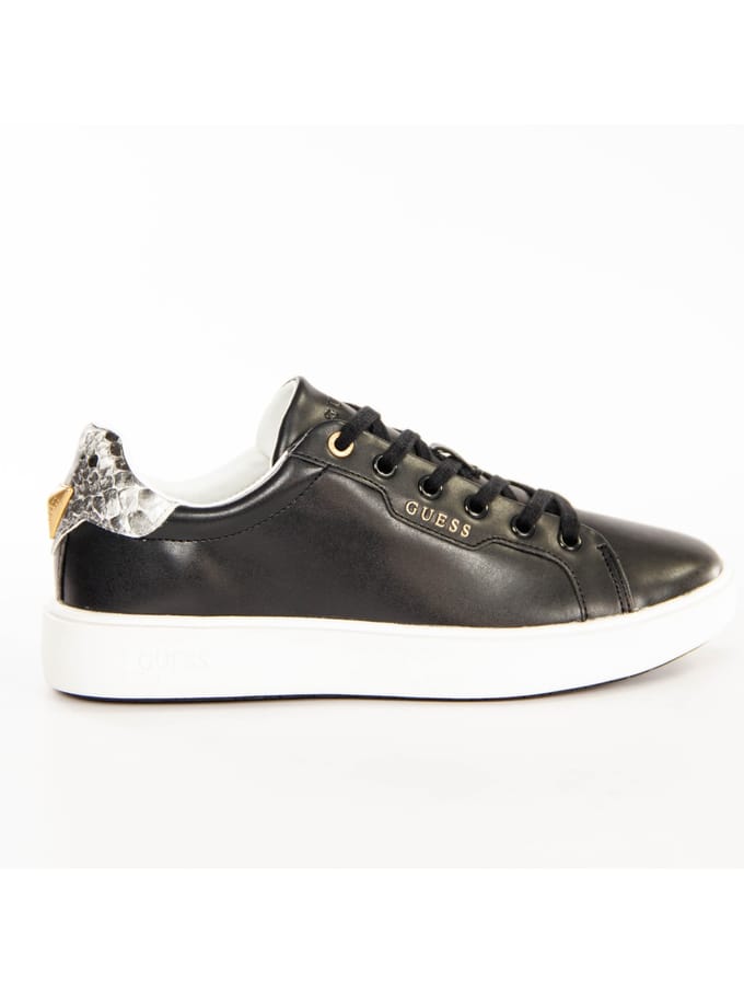 Guess damessneaker met klassieke gouden driehoek