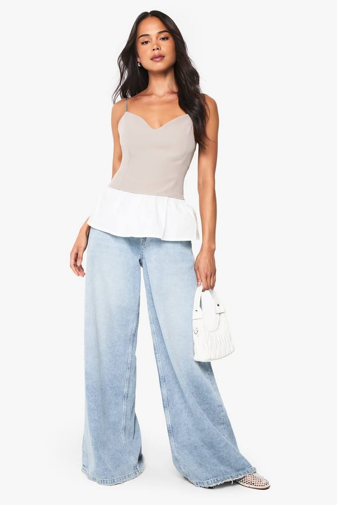 boohoo Dames Geweven Cami-top met geplooide zoom | Mocha | Maat: 6
