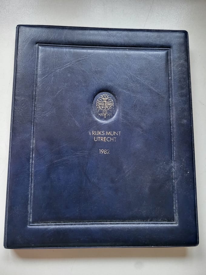 Muntset Nederland 1982 kwaliteit proof incl legpenning