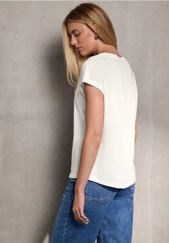 Shirt met schouderdetail