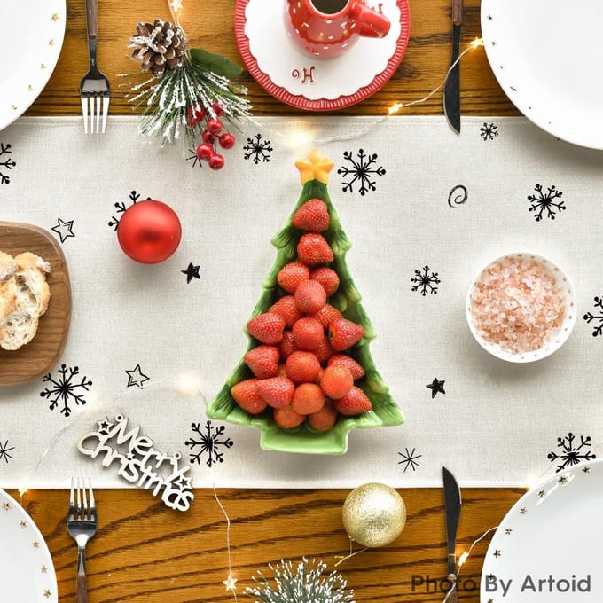 Dailygoods - Kerst Tafelloper met Sneeuwpop en Rendier Design