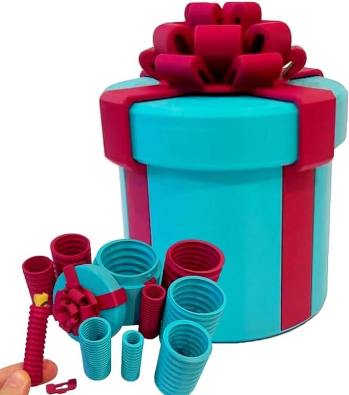 Grap Geschenkdoos - Nesting Box Cadeau - Verrassing Uitpakken - 10 Lagen Schroefontwerp - 9.9 x 9.9 x 12.4 cm