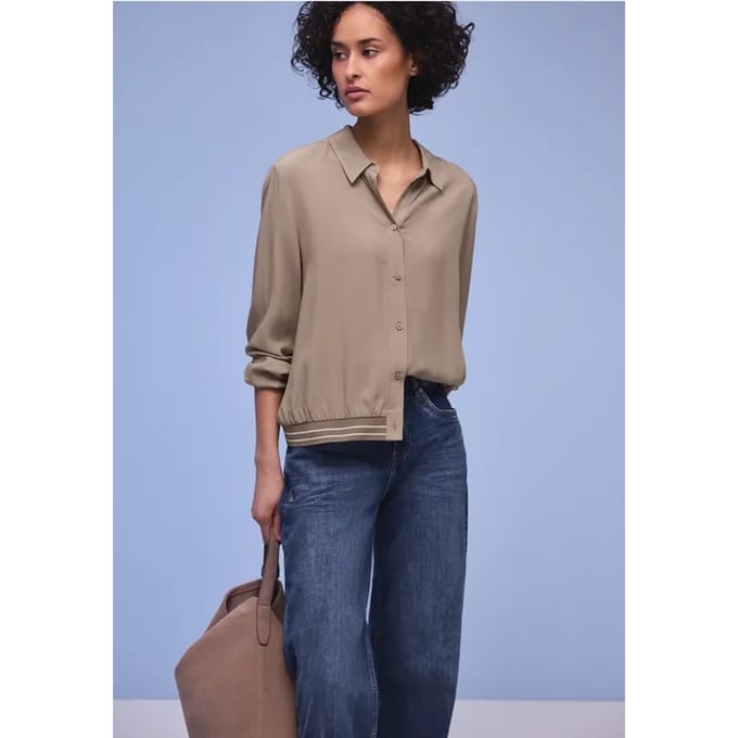 Overhemdblouse met college details