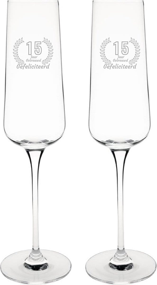 Gegraveerde set champagneglazen 27cl Gefeliciteerd 15 jaar getrouwd