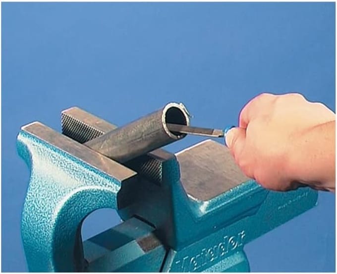 Halfronde werkplaatsvijl 200 mm met ergonomisch heft - ideaal voor grove verspaning