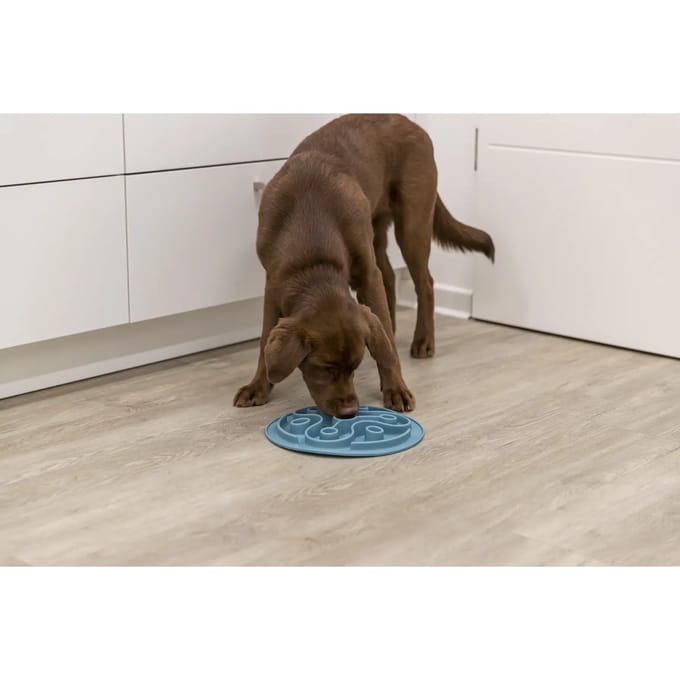 Trixie - Voermat - Anti Schrokbak - Slowfeeding - TPE - Blauw - 28X28 cm