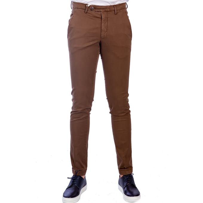 Michael Coal - Zak Amerika MARNON 2563 LUN MAR