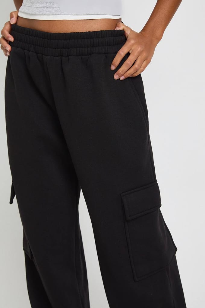 boohoo Dames Petite cargo joggers met wijde pijpen | Zwart | Maat: Medium