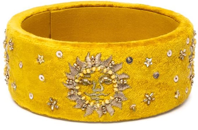 Sieradenbakje fluweel geel met zon – 11,5 cm x 4,5 cm