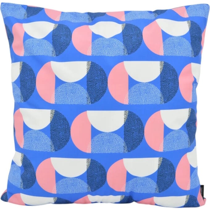 Gek op kussens! Sierkussen pink blue graphic | 45 x 45 cm | katoen/polyester