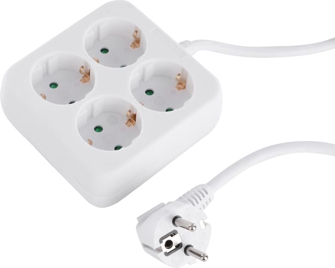 Q-Link stekkerdoos - 4-voudig - randaarde - vierkant - 3 x 1.5 mmÂ² - 1.5 m - wit