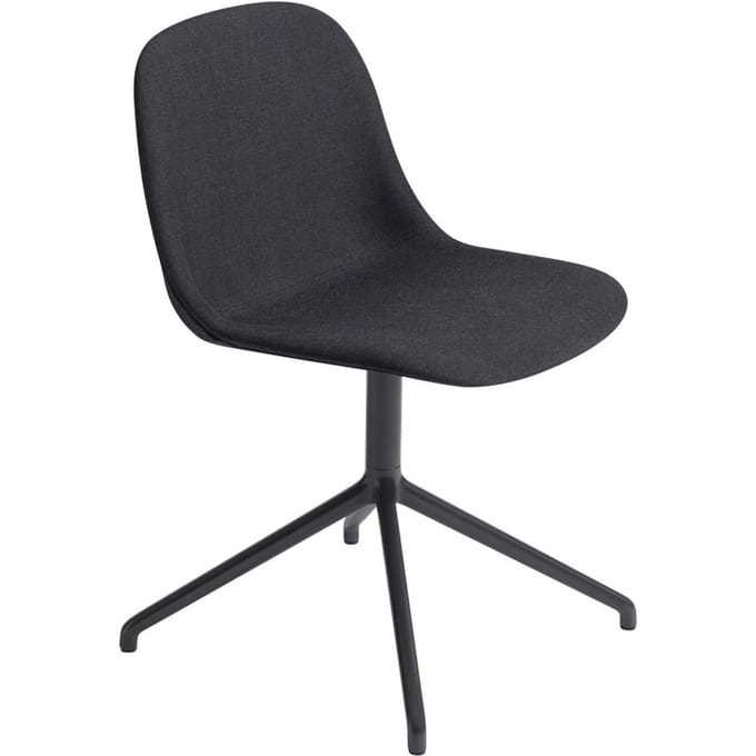 Muuto - Fiber Side stoel - draaivoet - Remix 183 - frame zwart