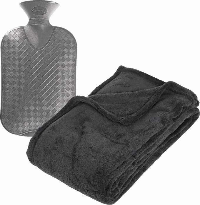 Fleece deken/plaid Donkergrijs 130 x 180 cm en kruik 2 liter
